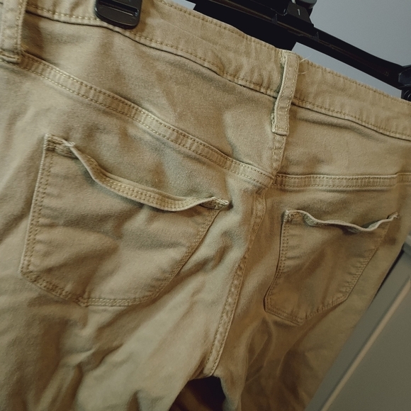 Universal Thread Size 6/28R Khaki Color Mid Rise Skinny Jeans - Picture 9 of 11